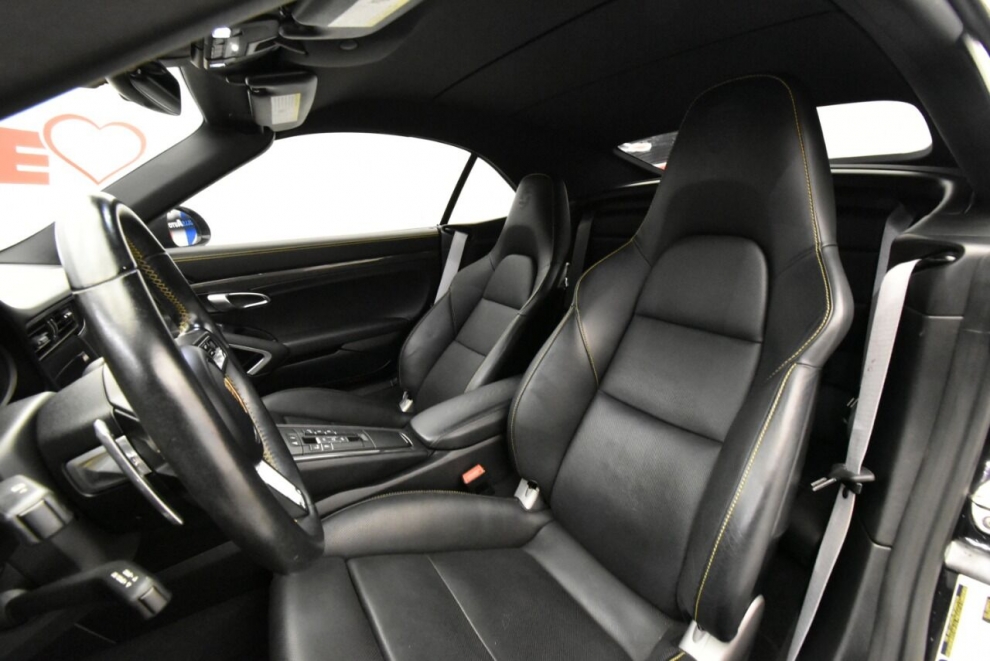2018 Porsche 911 Turbo S AWD 2dr Convertible, Black, Mileage: 42,541 - photo 15