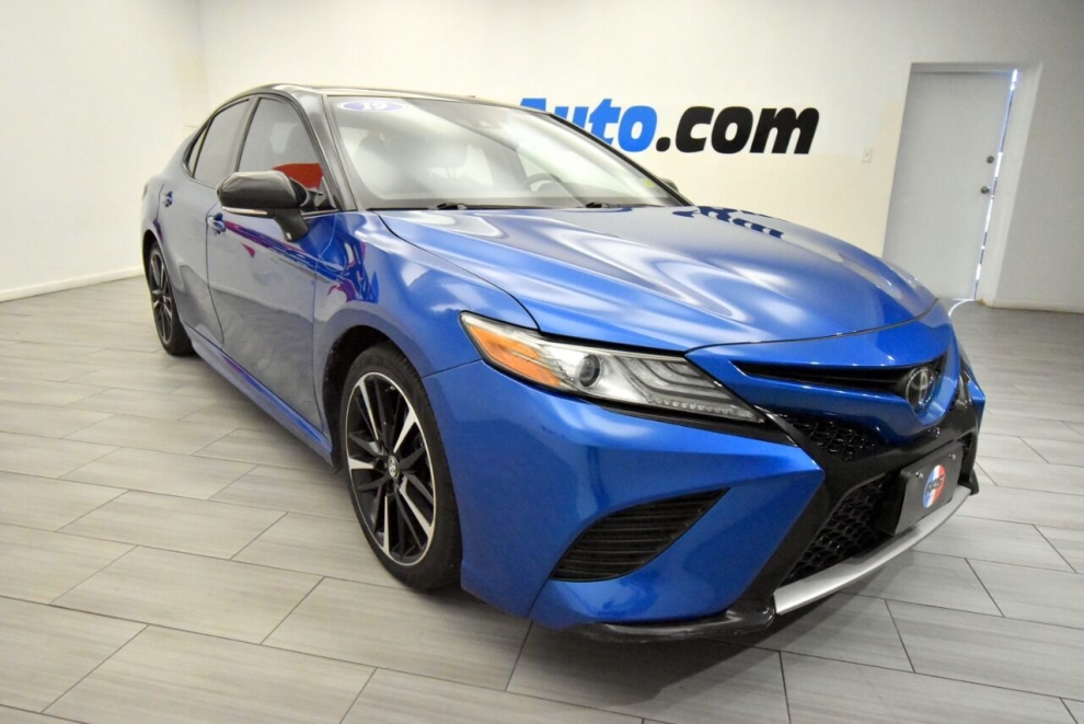 2019 Toyota Camry XSE 4dr Sedan, Blue, Mileage: 67,713 - photo 7