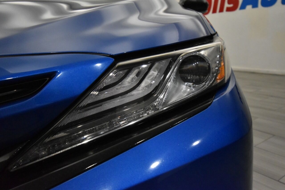 2019 Toyota Camry XSE 4dr Sedan, Blue, Mileage: 67,713 - photo 9