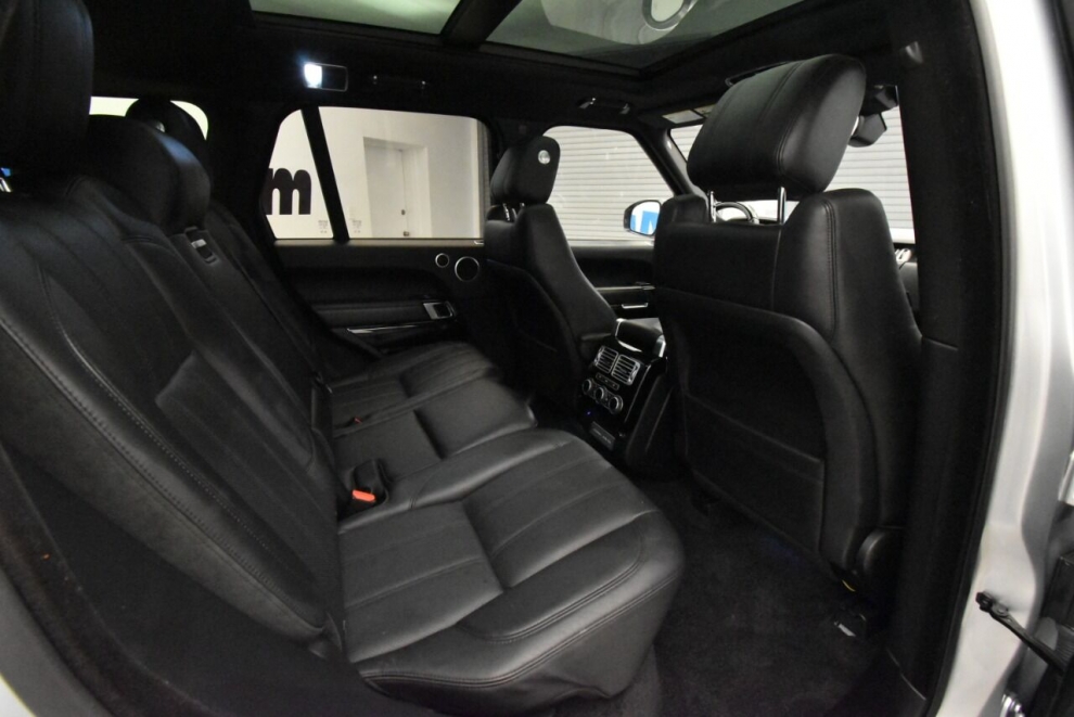 2017 Land Rover Range Rover HSE Td6 AWD 4dr SUV, Silver, Mileage: 76,495 - photo 22