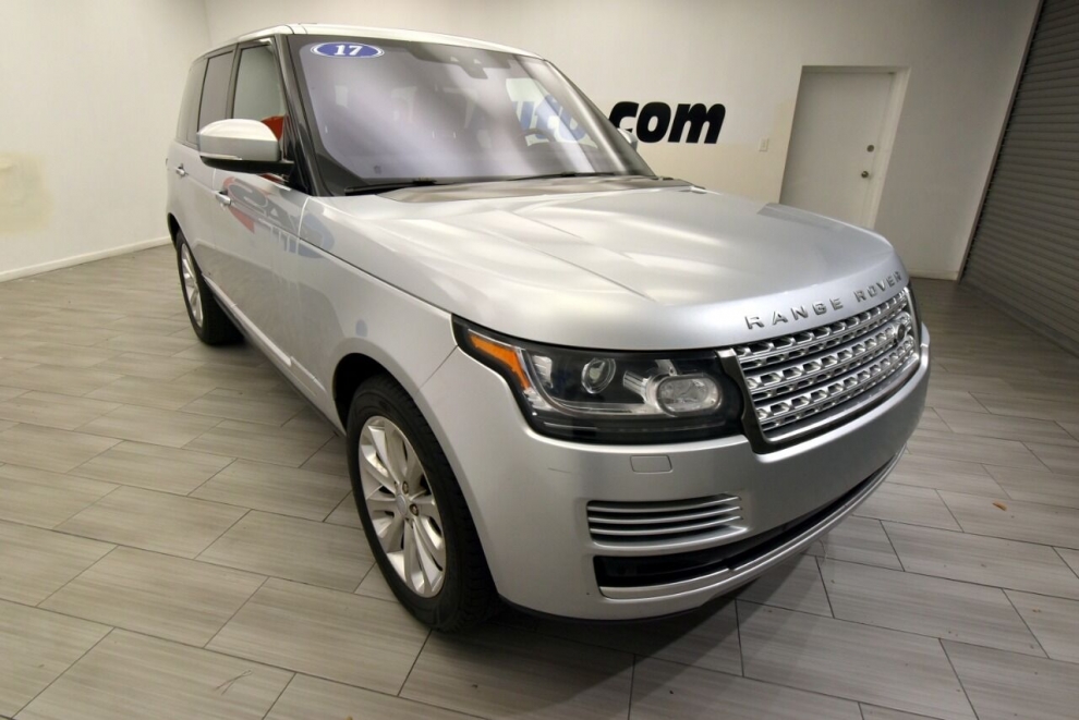 2017 Land Rover Range Rover HSE Td6 AWD 4dr SUV, Silver, Mileage: 76,495 - photo 6