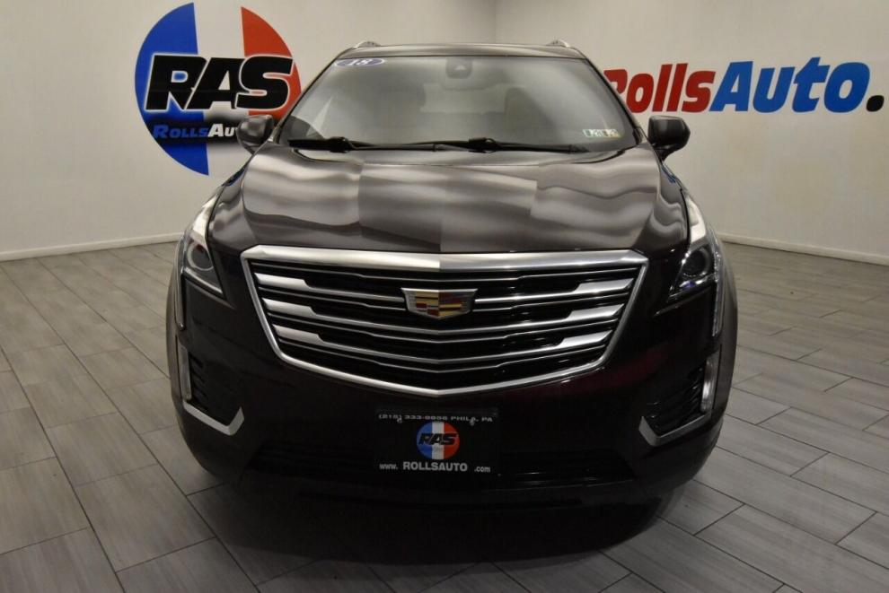 2018 Cadillac XT5 Luxury 4x4 4dr SUV, Purple, Mileage: 43,810 - photo 7