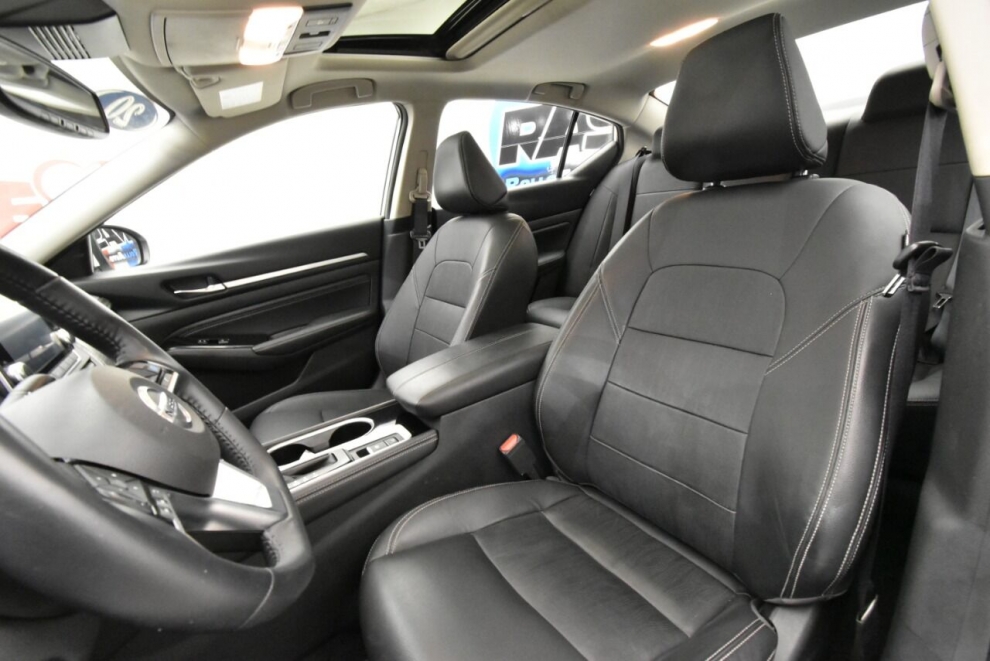 2020 Nissan Altima 2.5 Platinum AWD 4dr Sedan, White, Mileage: 34,866 - photo 13