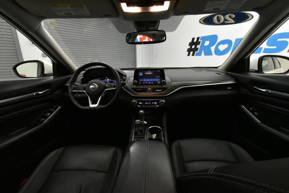 2020 Nissan Altima 2.5 Platinum AWD 4dr Sedan, White, Mileage: 34,866 - photo 27