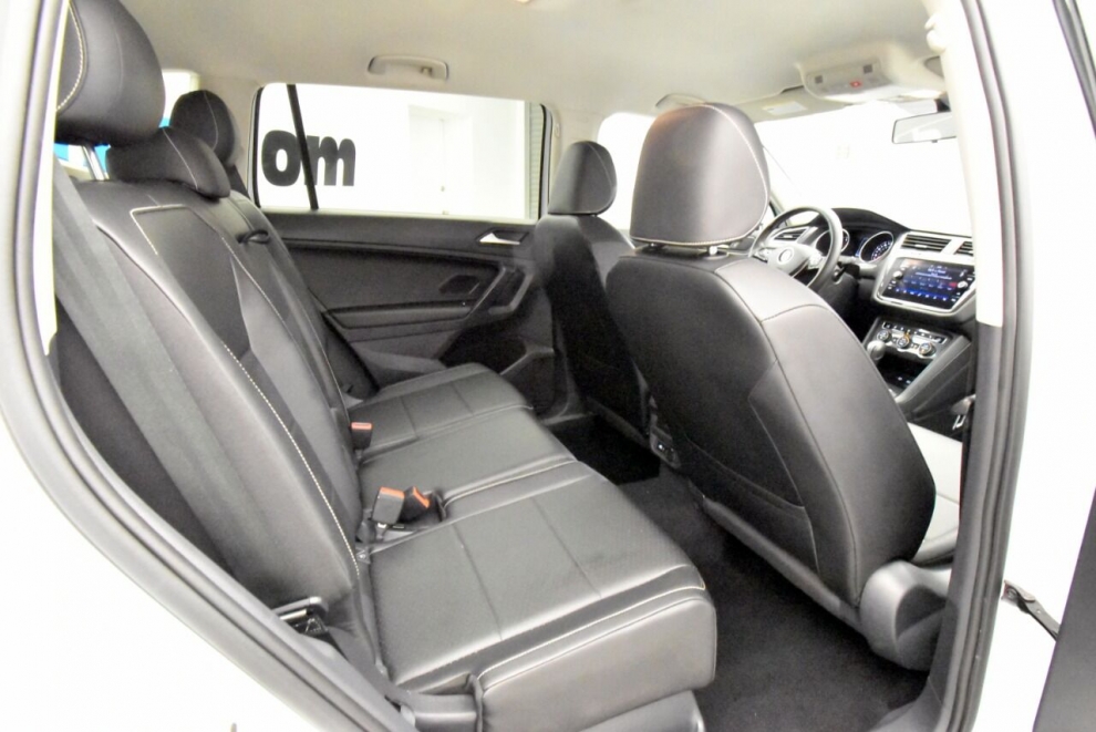 2021 Volkswagen Tiguan SE 4Motion AWD 4dr SUV, White, Mileage: 60,976 - photo 29