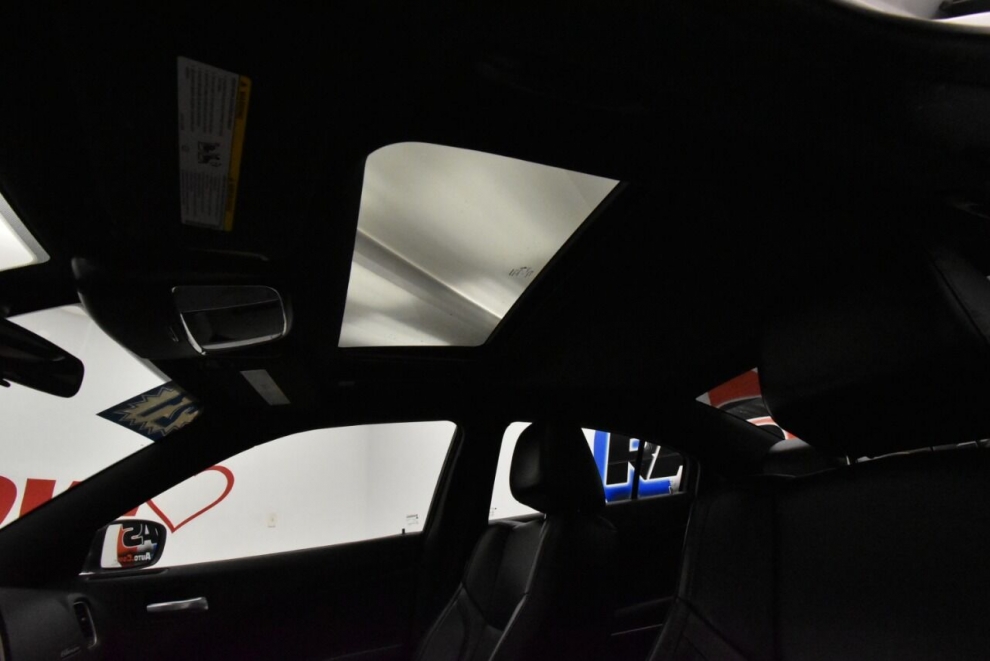2021 Dodge Charger SXT 4dr Sedan, White, Mileage: 65,139 - photo 13
