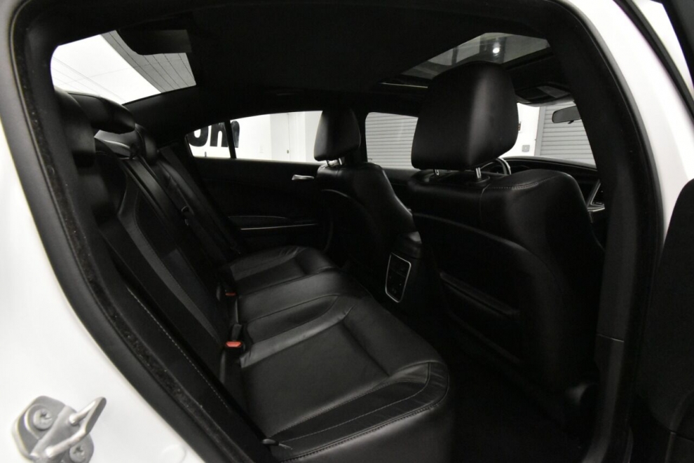 2021 Dodge Charger SXT 4dr Sedan, White, Mileage: 65,139 - photo 20