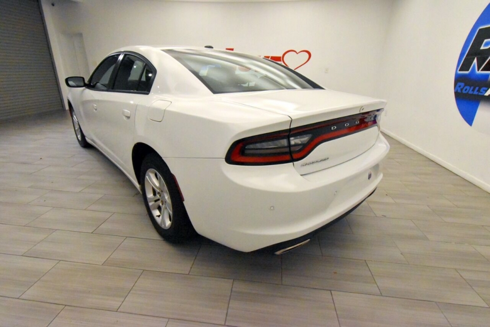 2021 Dodge Charger SXT 4dr Sedan, White, Mileage: 65,139 - photo 2