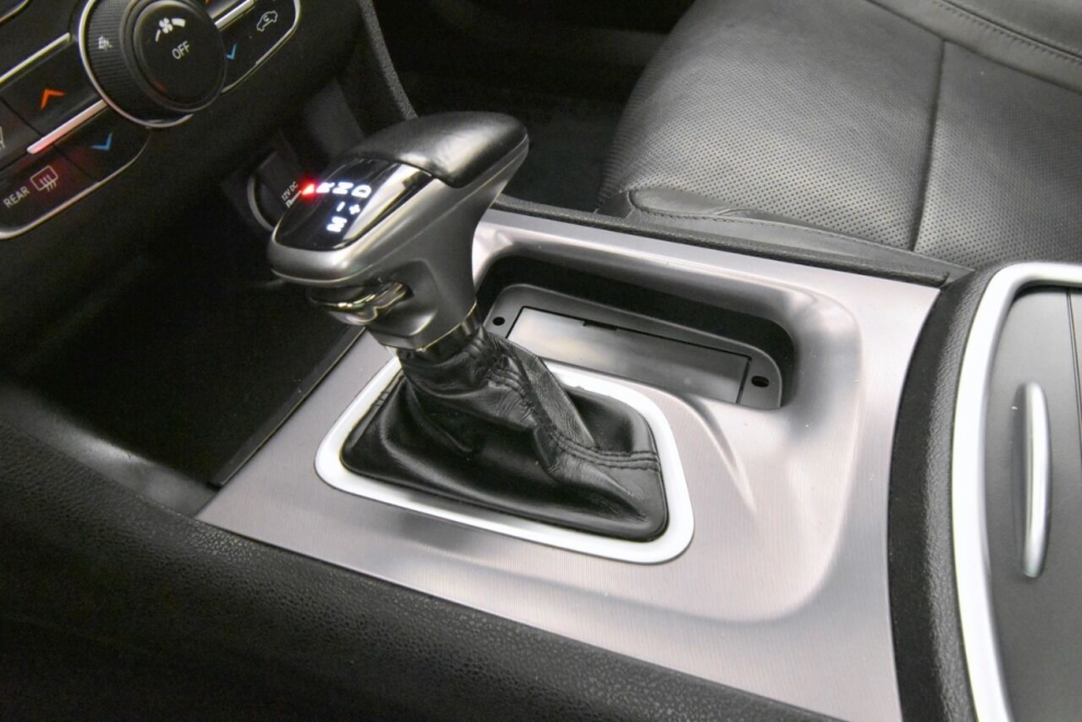 2021 Dodge Charger SXT 4dr Sedan, White, Mileage: 65,139 - photo 29