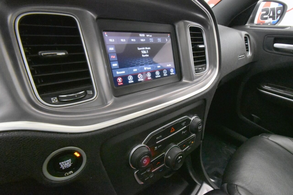 2021 Dodge Charger SXT 4dr Sedan, White, Mileage: 65,139 - photo 30