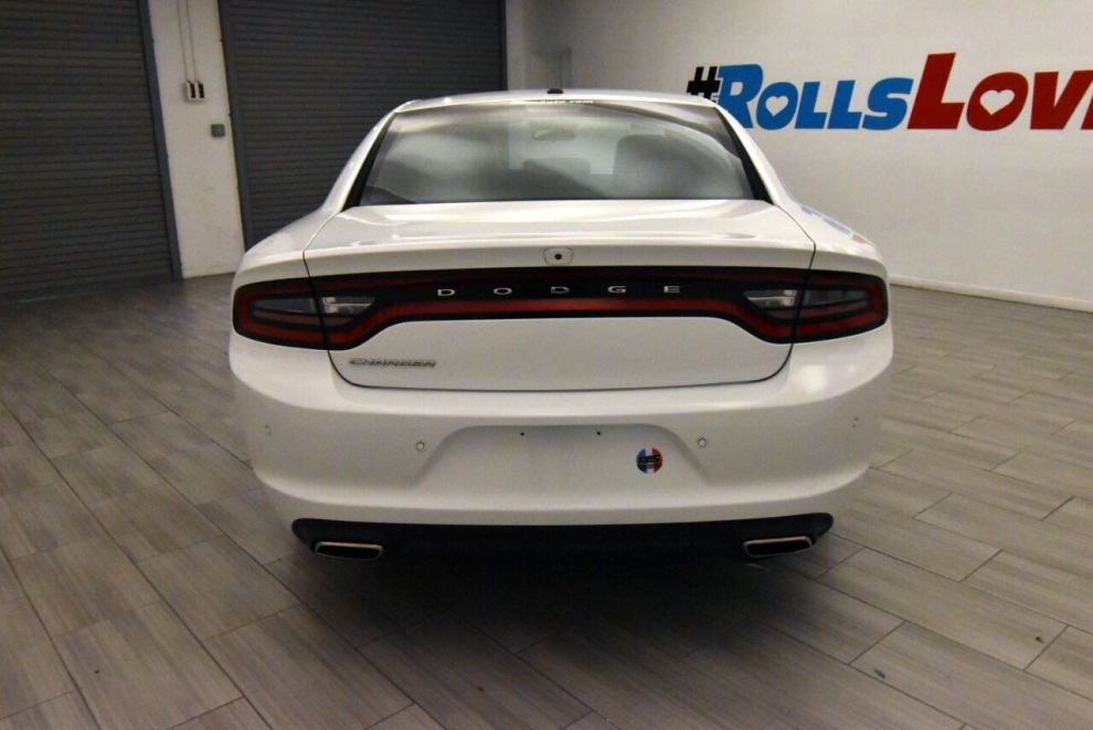 2021 Dodge Charger SXT 4dr Sedan, White, Mileage: 65,139 - photo 3