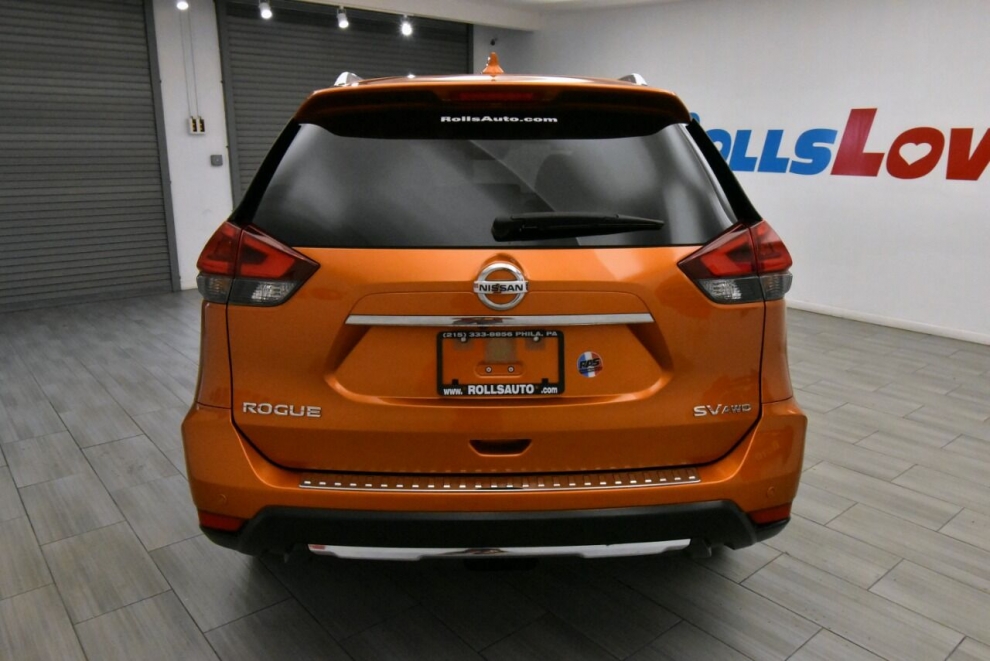 2020 Nissan Rogue SV AWD 4dr Crossover, Orange, Mileage: 60,443 - photo 3