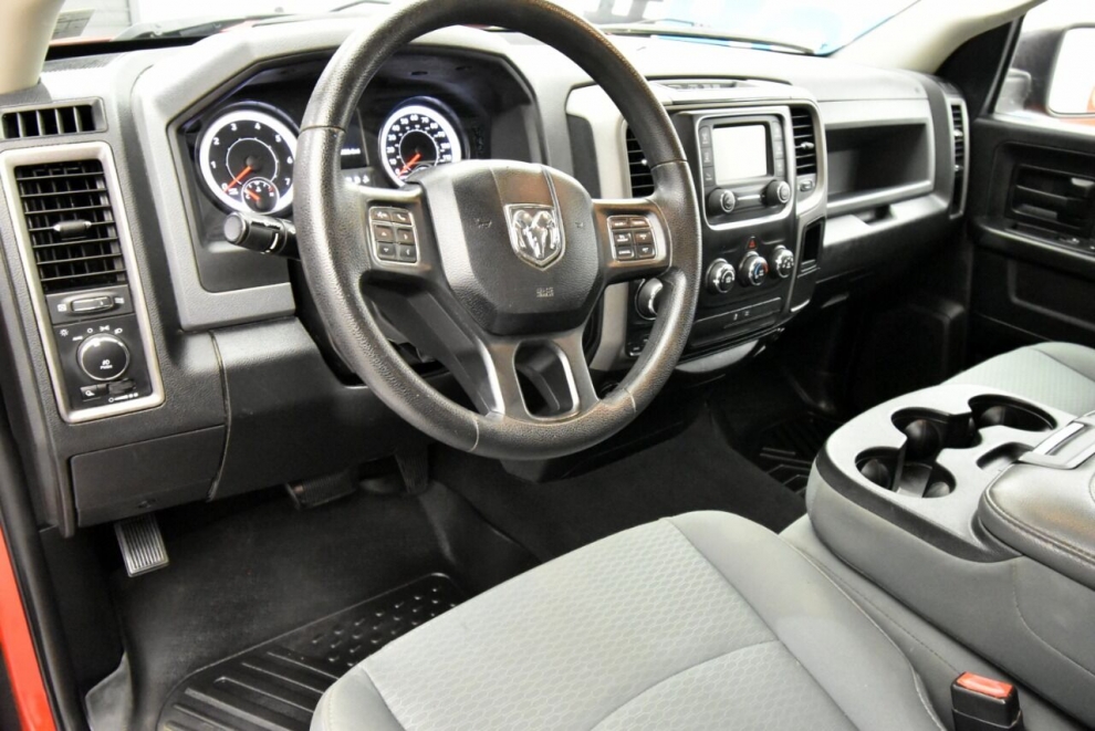 2017 RAM 1500 Express 4x4 4dr Quad Cab 6.3 ft. SB Pickup, Red, Mileage: 80,611 - photo 16
