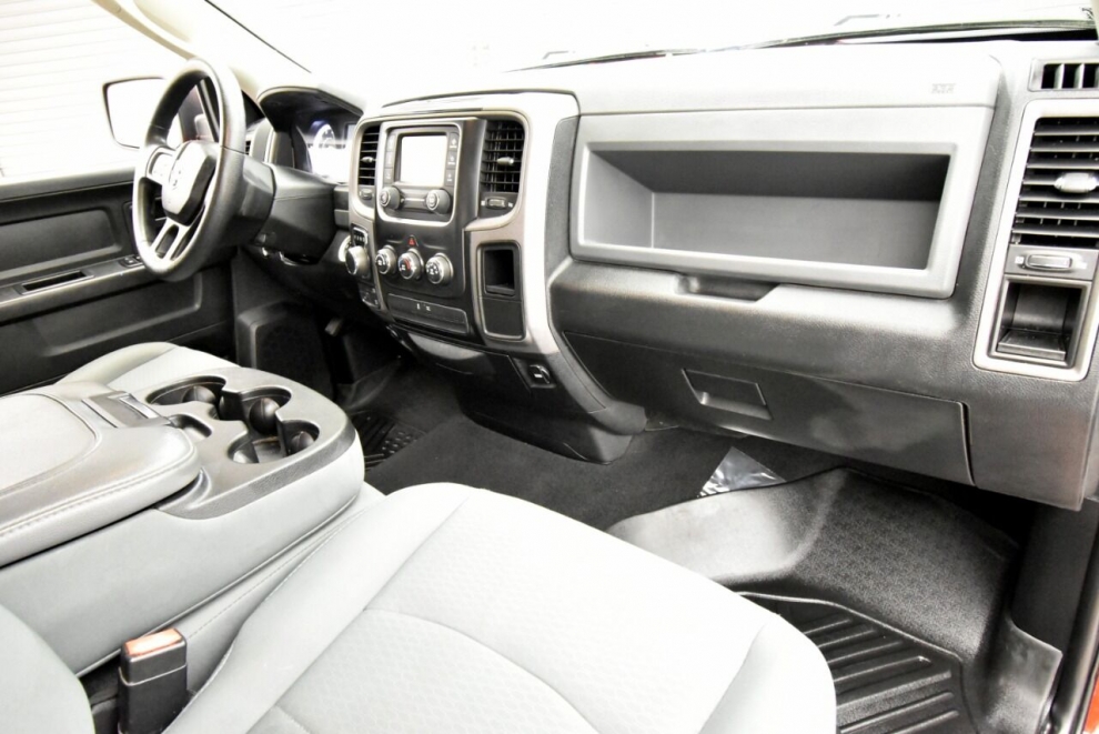 2017 RAM 1500 Express 4x4 4dr Quad Cab 6.3 ft. SB Pickup, Red, Mileage: 80,611 - photo 22