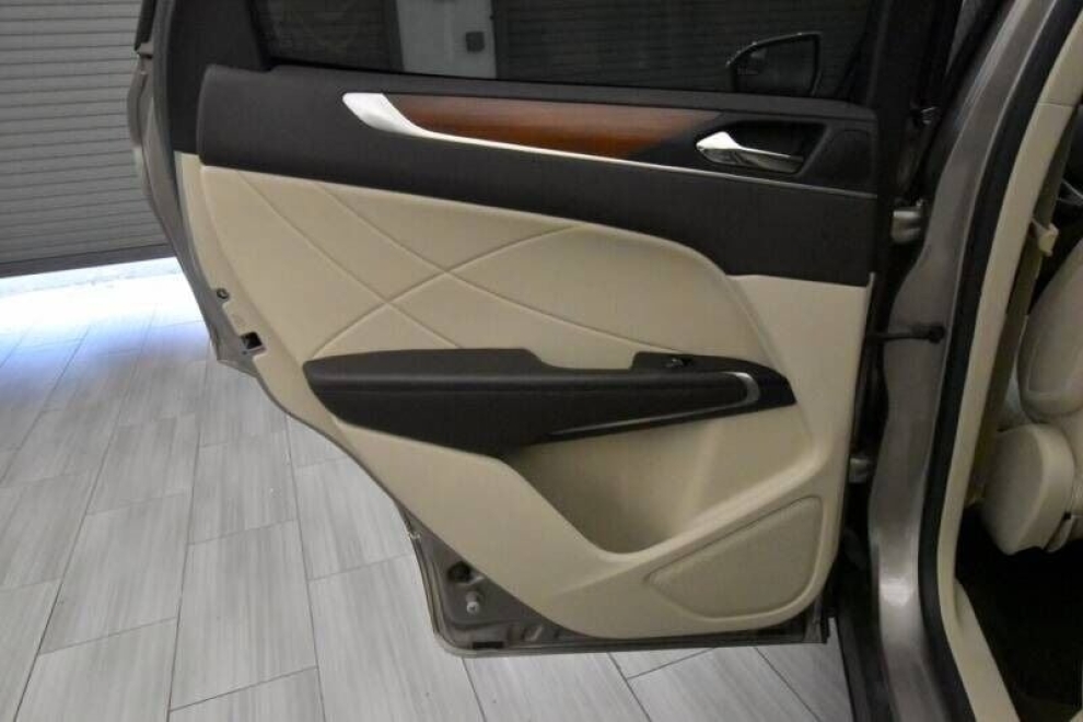 2019 Lincoln MKC Select AWD 4dr SUV, Brown, Mileage: 59,248 - photo 19