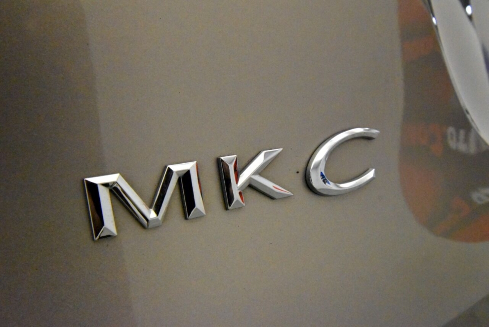 2019 Lincoln MKC Select AWD 4dr SUV, Brown, Mileage: 59,248 - photo 34