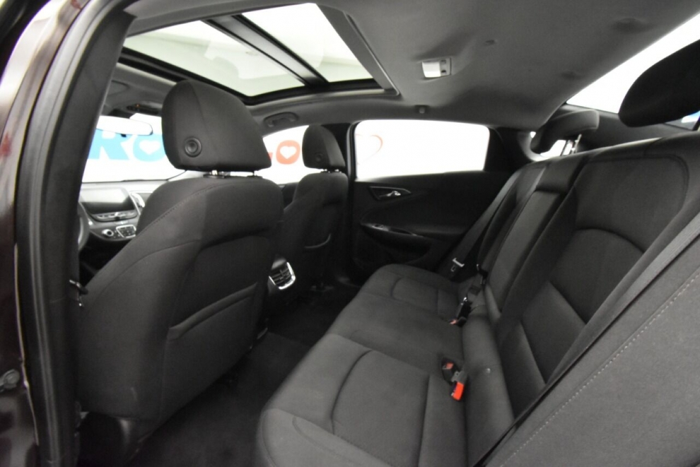 2021 Chevrolet Malibu LT 4dr Sedan, Red, Mileage: 60,451 - photo 15
