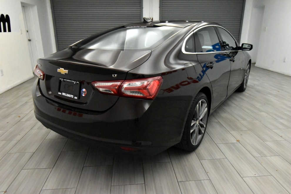 2021 Chevrolet Malibu LT 4dr Sedan, Red, Mileage: 60,451 - photo 4