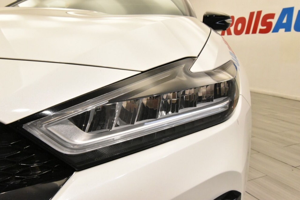 2020 Nissan Maxima 3.5 SR 4dr Sedan, White, Mileage: 41,345 - photo 9