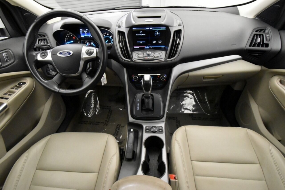 2014 Ford Escape SE AWD 4dr SUV, White, Mileage: 88,262 - photo 27