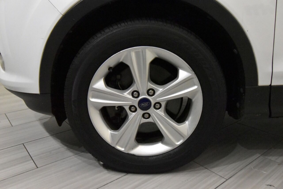 2014 Ford Escape SE AWD 4dr SUV, White, Mileage: 88,262 - photo 10
