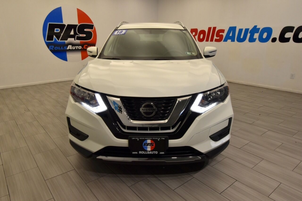 2018 Nissan Rogue SV 4dr Crossover, White, Mileage: 90,284 - photo 8
