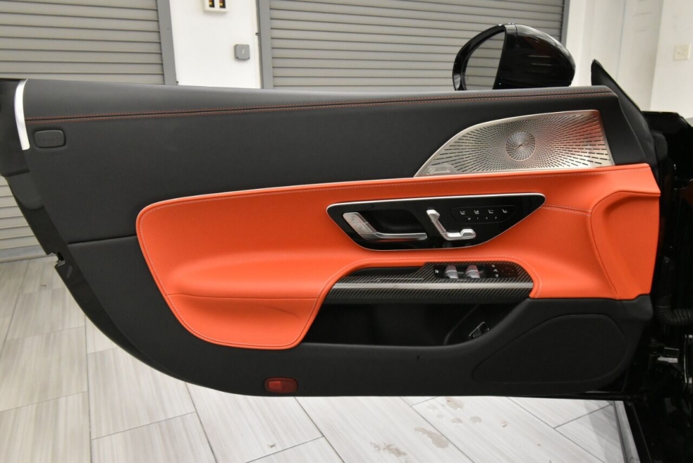 2022 Mercedes-Benz SL-Class AMG SL 63 AWD 4MATIC 2dr Roadster, Black, Mileage: 2,175 - photo 20