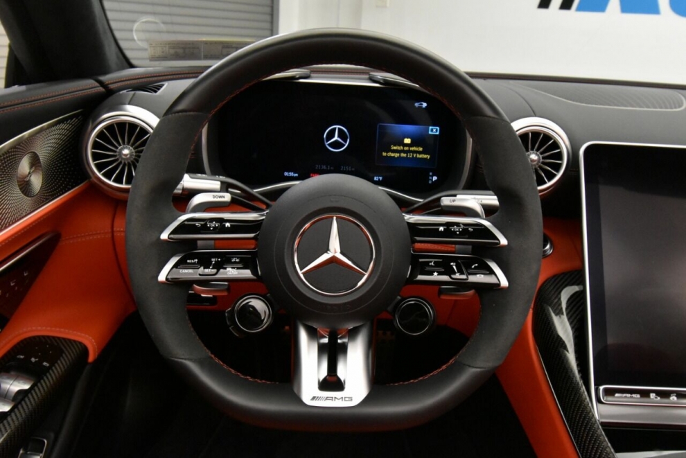 2022 Mercedes-Benz SL-Class AMG SL 63 AWD 4MATIC 2dr Roadster, Black, Mileage: 2,175 - photo 31