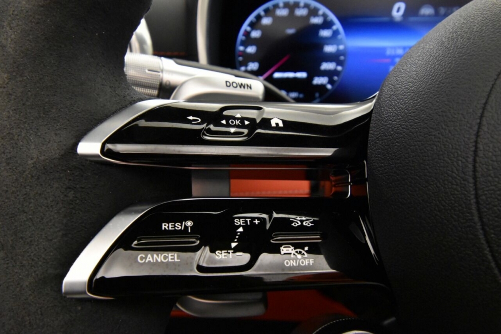2022 Mercedes-Benz SL-Class AMG SL 63 AWD 4MATIC 2dr Roadster, Black, Mileage: 2,175 - photo 32