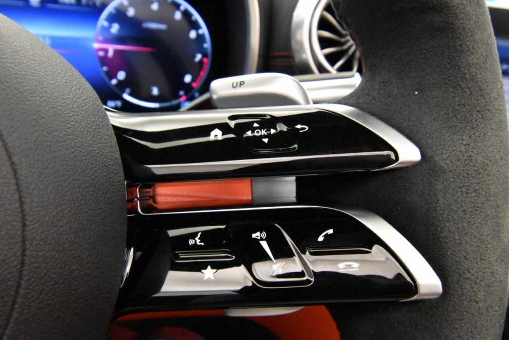 2022 Mercedes-Benz SL-Class AMG SL 63 AWD 4MATIC 2dr Roadster, Black, Mileage: 2,175 - photo 33