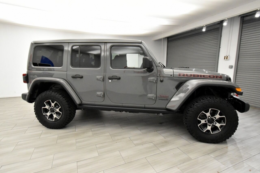 2019 Jeep Wrangler Unlimited Rubicon 4x4 4dr SUV, Gray, Mileage: 71,360 - photo 5