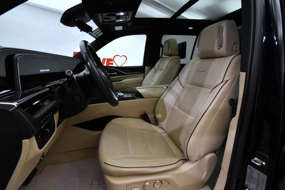 2021 Cadillac Escalade Premium Luxury 4x4 4dr SUV, Blue, Mileage: 48,749 - photo 12