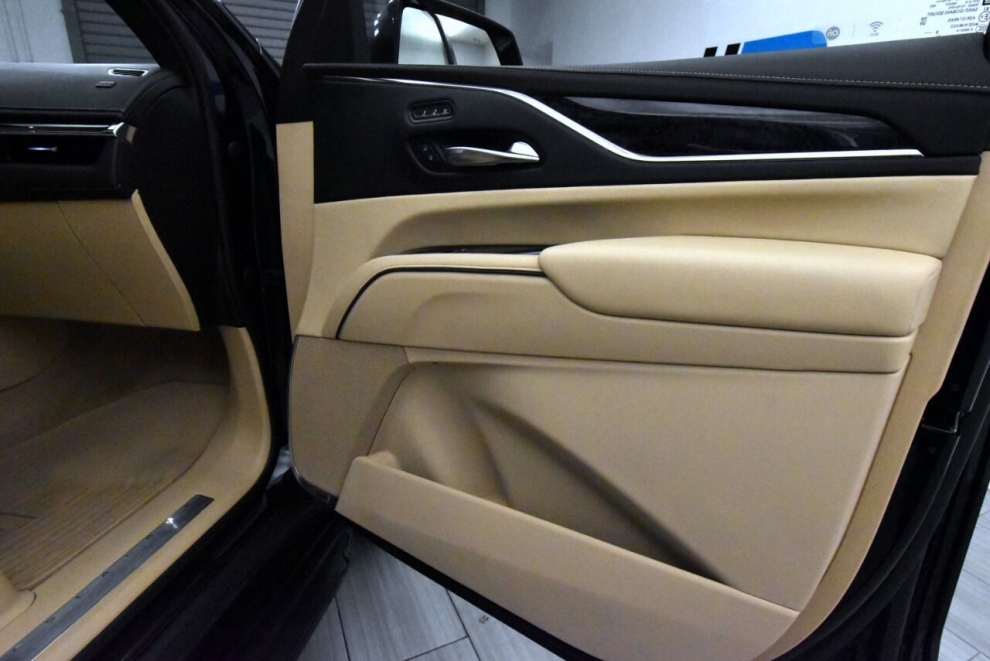 2021 Cadillac Escalade Premium Luxury 4x4 4dr SUV, Blue, Mileage: 48,749 - photo 20