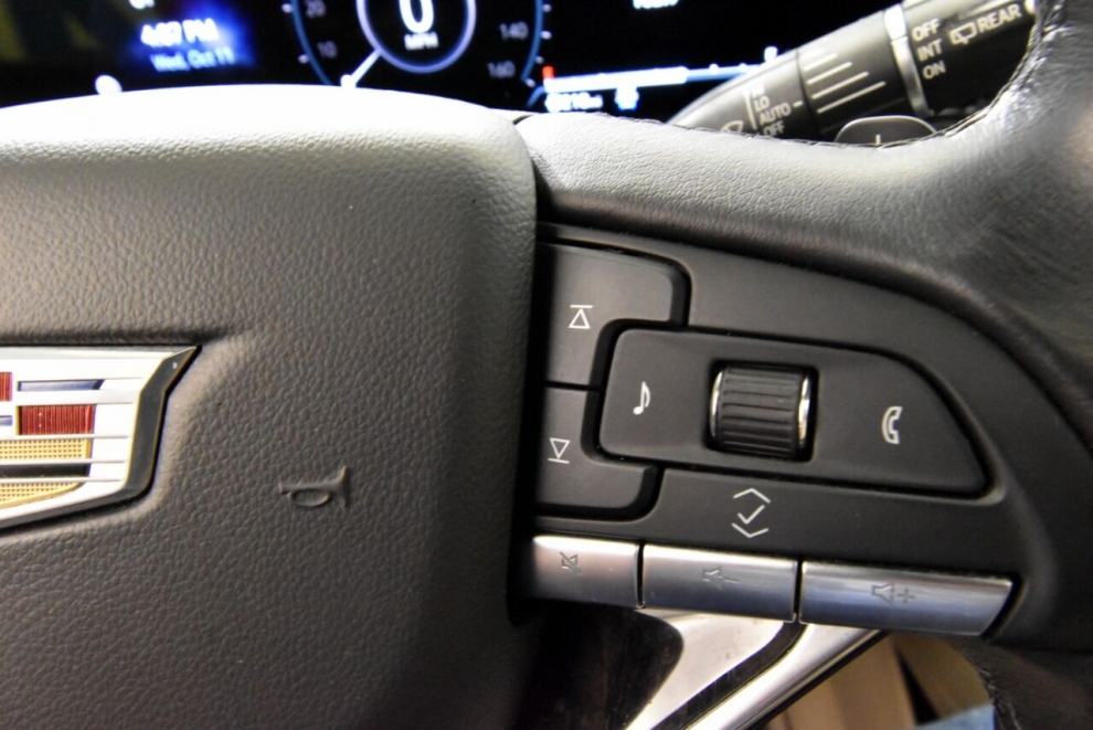 2021 Cadillac Escalade Premium Luxury 4x4 4dr SUV, Blue, Mileage: 48,749 - photo 37
