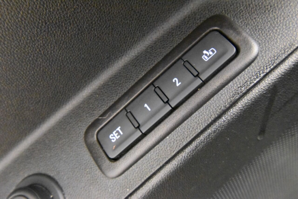 2020 Chevrolet Equinox Premier 4x4 4dr SUV w/1LZ, Gray, Mileage: 91,426 - photo 24