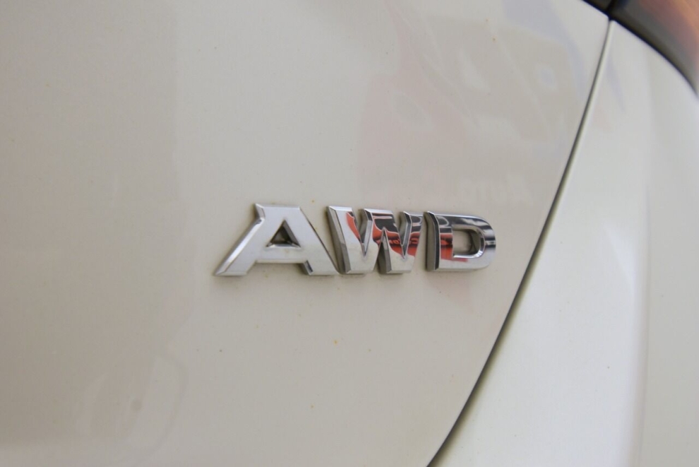 2020 Nissan Altima 2.5 SL AWD 4dr Sedan, White, Mileage: 57,185 - photo 40
