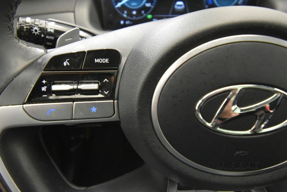 2022 Hyundai Tucson Hybrid SEL Convenience AWD 4dr SUV, Black, Mileage: 19,220 - photo 29