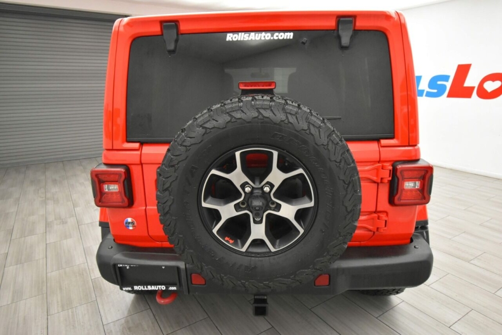 2018 Jeep Wrangler Unlimited Rubicon 4x4 4dr SUV (midyear release), Red, Mileage: 66,530 - photo 3