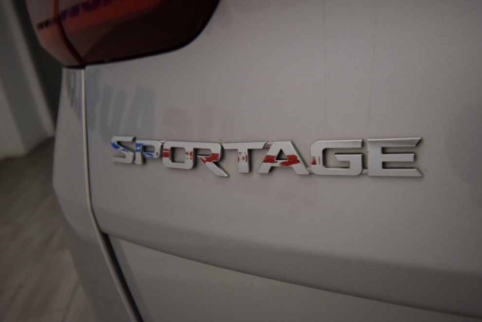 2020 Kia Sportage SX Turbo AWD 4dr SUV, Silver, Mileage: 56,128 - photo 40