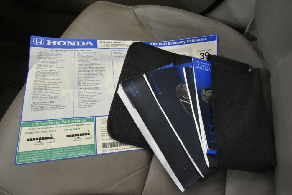 2012 Honda Civic EX L 4dr Sedan, Gray, Mileage: 103,285 - photo 33