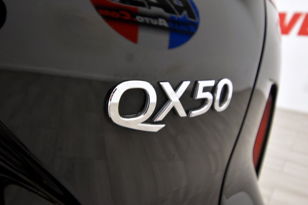 2019 Infiniti QX50 Essential AWD 4dr Crossover, Black, Mileage: 60,080 - photo 42