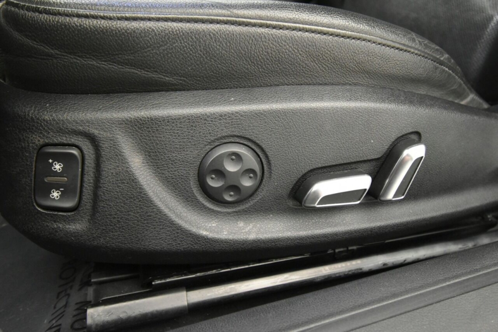 2013 Audi S5 3.0T quattro Premium Plus AWD 2dr Convertible, Black, Mileage: 80,083 - photo 22