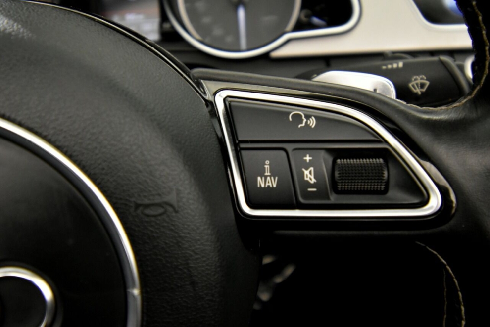 2013 Audi S5 3.0T quattro Premium Plus AWD 2dr Convertible, Black, Mileage: 80,083 - photo 28