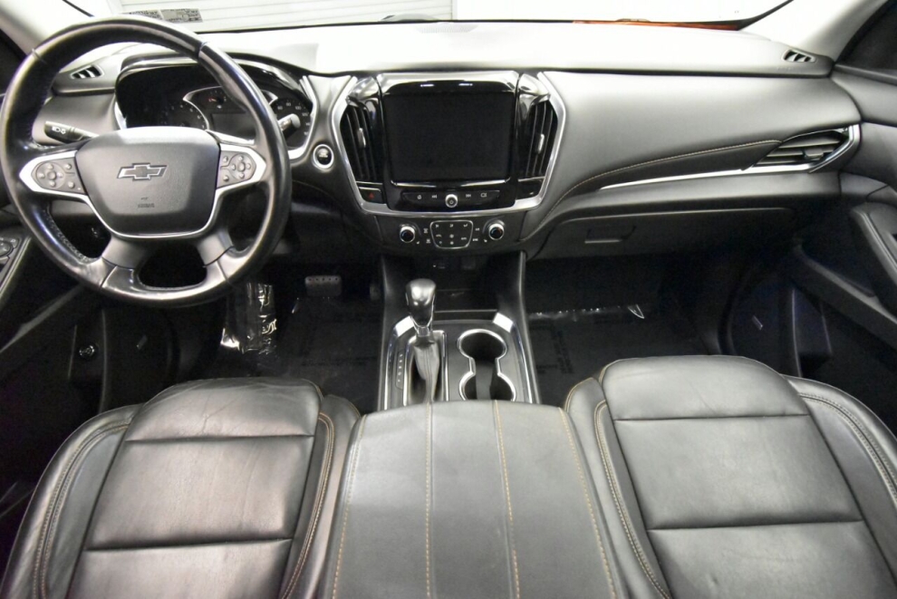 2021 Chevrolet Traverse RS 4x4 4dr SUV, Gray, Mileage: 45,711 - photo 23