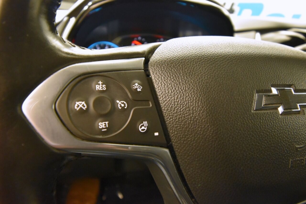 2021 Chevrolet Traverse RS 4x4 4dr SUV, Gray, Mileage: 45,711 - photo 32