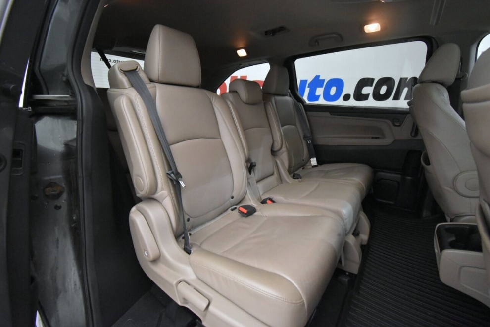 2018 Honda Odyssey EX L w/Navi w/RES 4dr Mini Van and RES, Gray, Mileage: 92,732 - photo 19