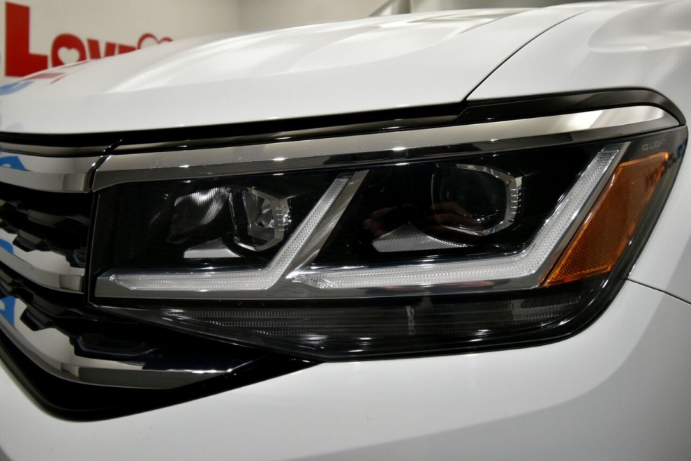 2021 Volkswagen Atlas Cross Sport V6 SE R Line 4Motion AWD 4dr SUV w/Technology, White, Mileage: 60,142 - photo 8