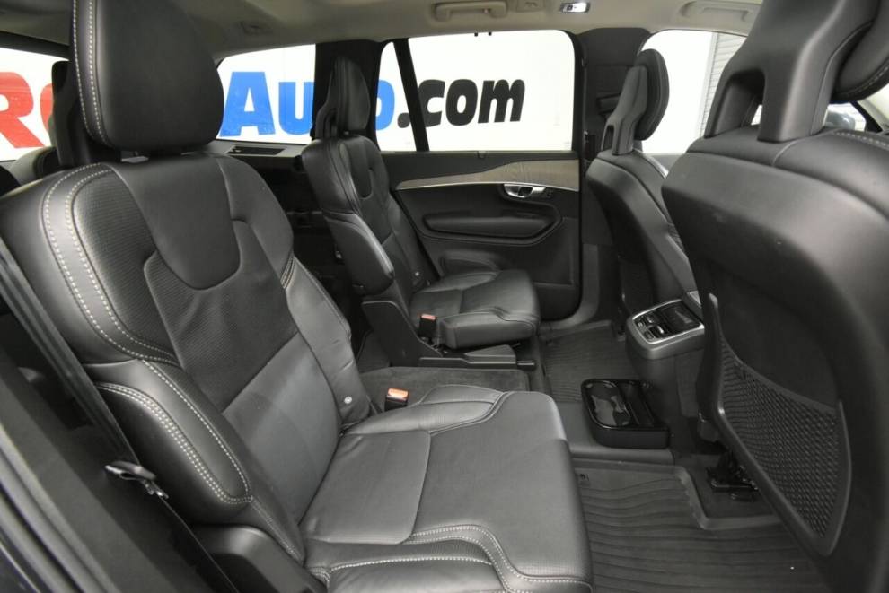 2021 Volvo XC90 T6 Inscription 6 Passenger AWD 4dr SUV, Gray, Mileage: 86,450 - photo 19