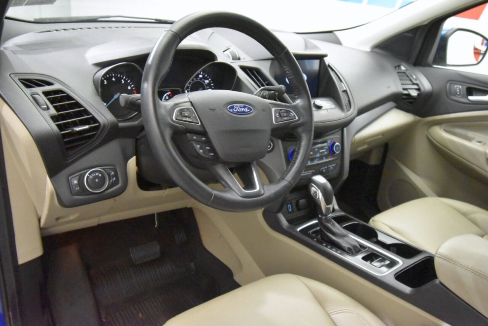 2019 Ford Escape SEL AWD 4dr SUV, Blue, Mileage: 89,013 - photo 10