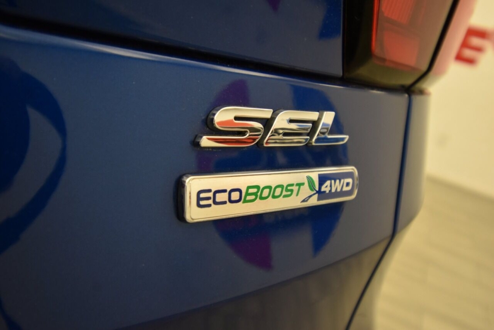 2019 Ford Escape SEL AWD 4dr SUV, Blue, Mileage: 89,013 - photo 37